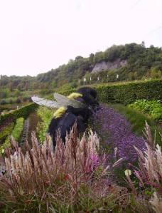 Giant Bee display at Eden Project .  Photo (c) Vathani  Navasothy. 2013